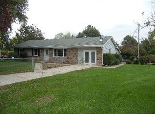 30387 Kelsey Rd, Macon, MO 63552