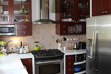 Rented by Carroll Gardens Realty
