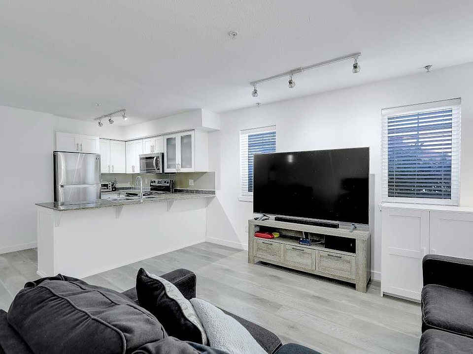 1st image of 13958 108th Ave #108