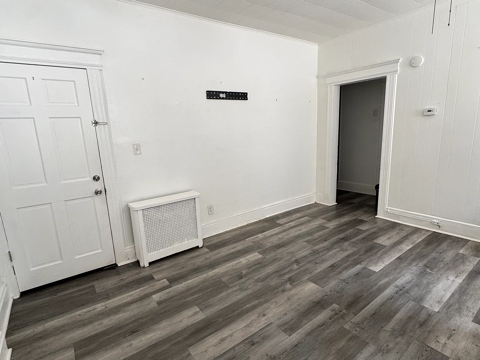 4 bed, $2,950 — Photo 4