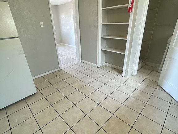 3rd image of 502 Cheyenne St #5