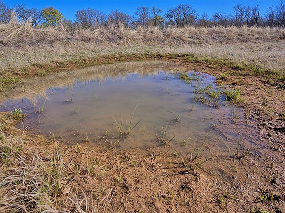 3rd image of 1486 Hildreth Pool Rd