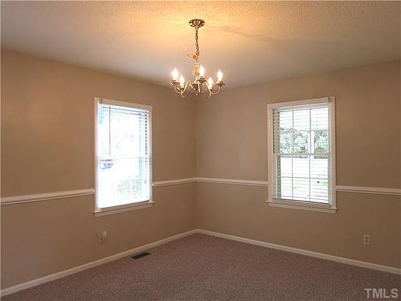 Dining Rm