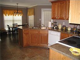 4th image of 277 Andrew Jackson Dr