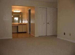 2257 Estuary Ct, Virginia Beach, VA 23451