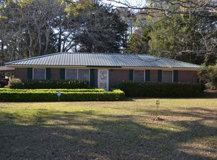 2031 Legion Rd, Sneads, FL 32460