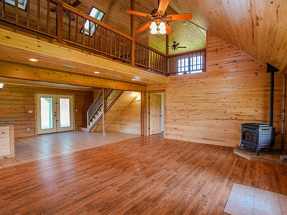 2nd image of 457 County Road 3270