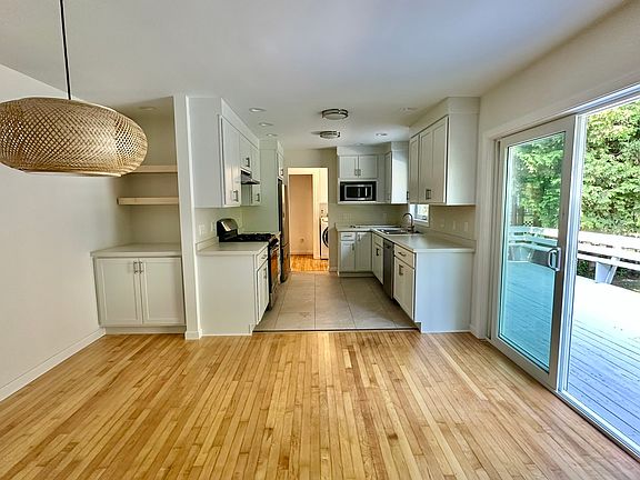 5th image of 90 Cumberland Rd