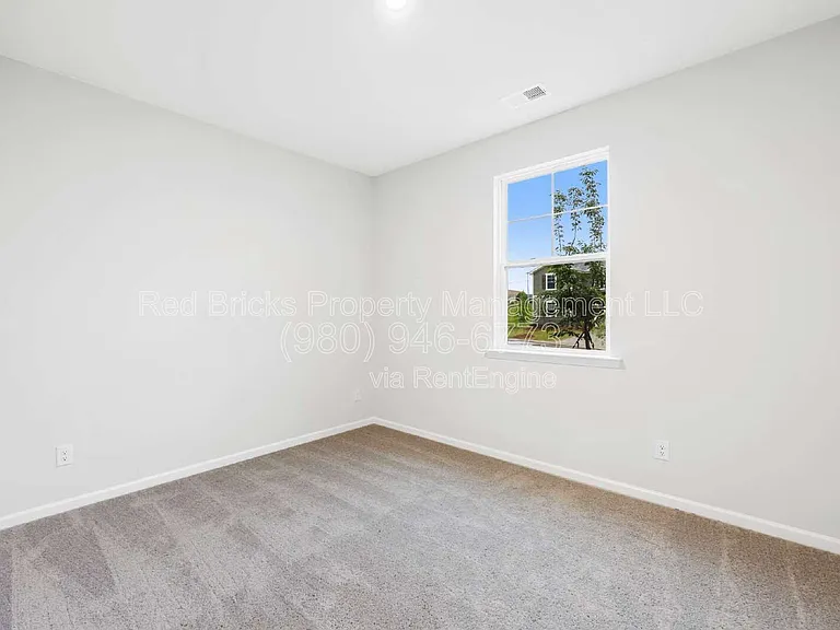412 Wild Dove Ct — Photo 17