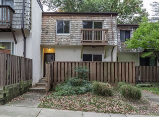 1638 Valencia Way, Reston, VA 20190