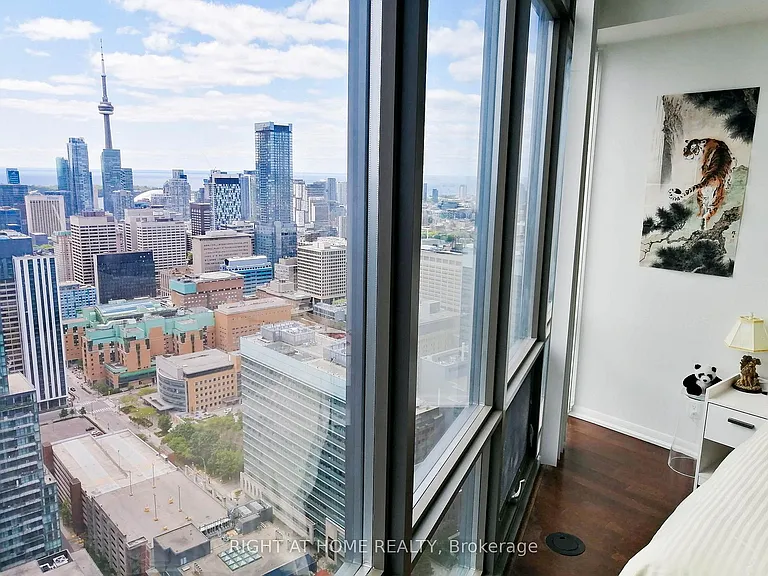 832 Bay St #4709 — Photo 34