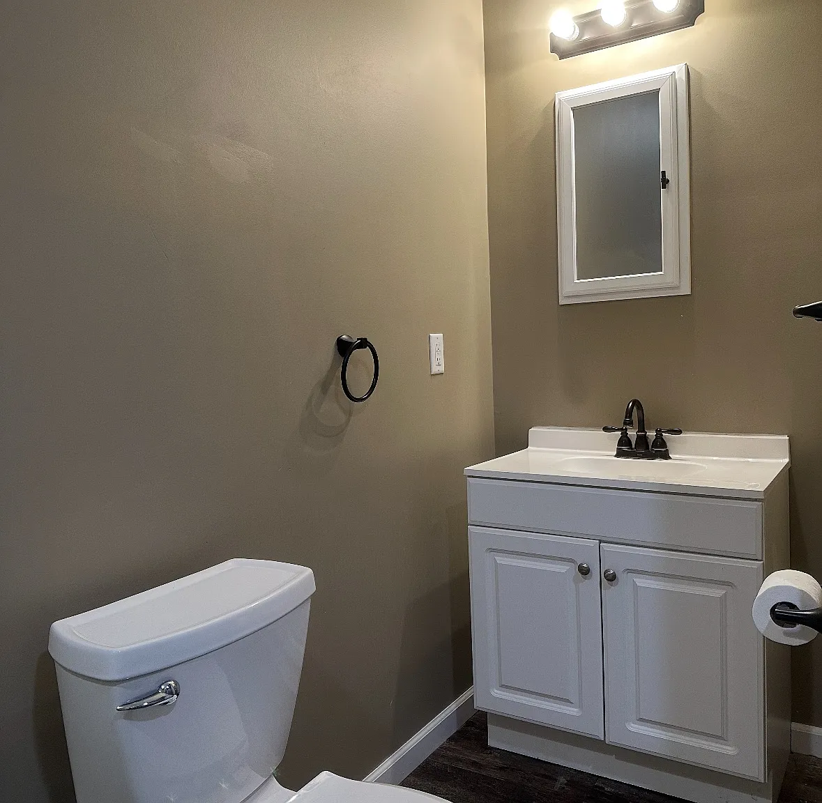 103 E Waterford St — Photo 4