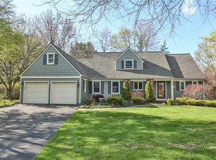 6 Preston Cir, Pittsford, NY 14534