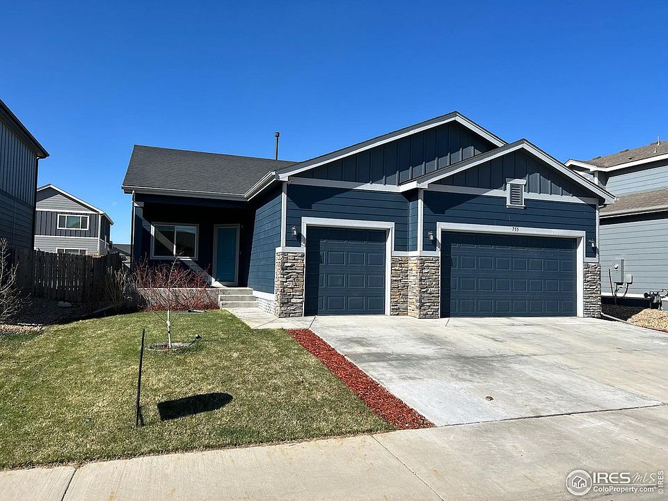 1st image of 755 Pioneer Dr