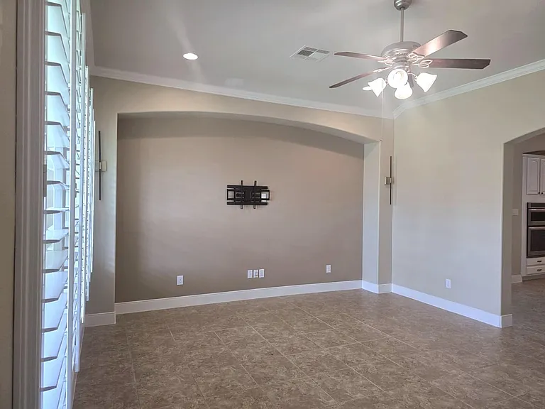 28254 Natalie Bend Rd — Photo 23