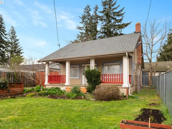 5215 SE 79th Ave, Portland, OR 97206