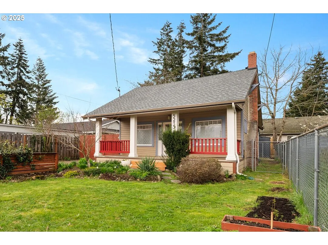 5215 SE 79th Ave photo 1
