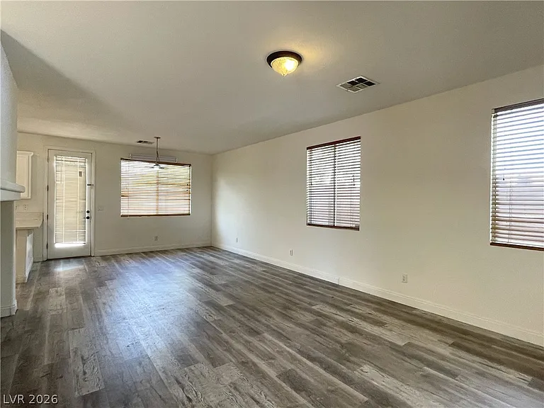 5755 Field Breeze St — Photo 6
