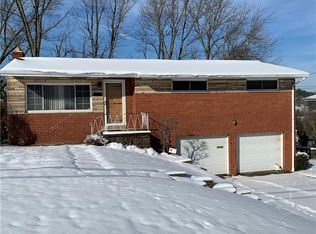 528 Torwood Ln, Pittsburgh, PA 15236