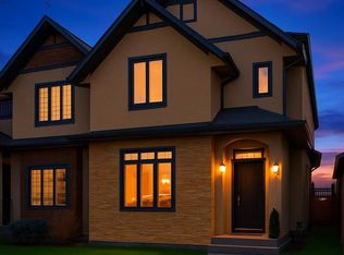 2534 S 3rd Ave NW, Calgary, AB T2N0L3