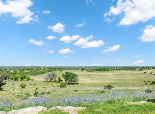 17 Scenic Outlook Trl, Fredericksburg, TX 78624