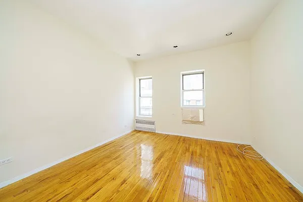 Rented by Douglas Elliman | media 6