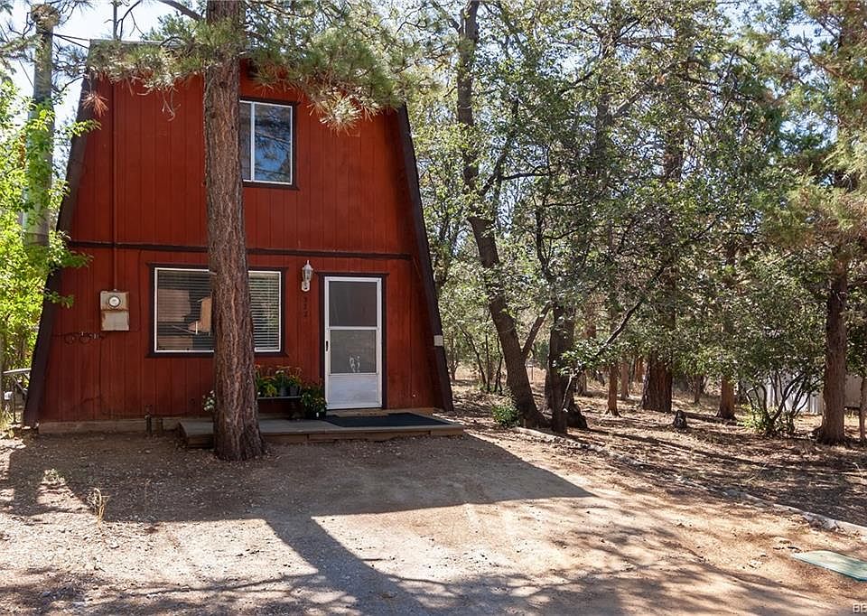1st image of 372 Kern Ln