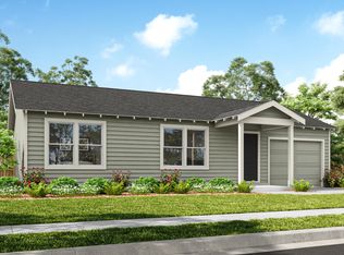 557 NE McCampbell St, Madras, OR 97741