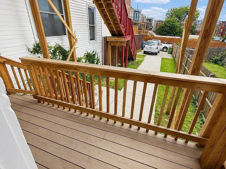 2125 Bolton St #1 — Photo 20