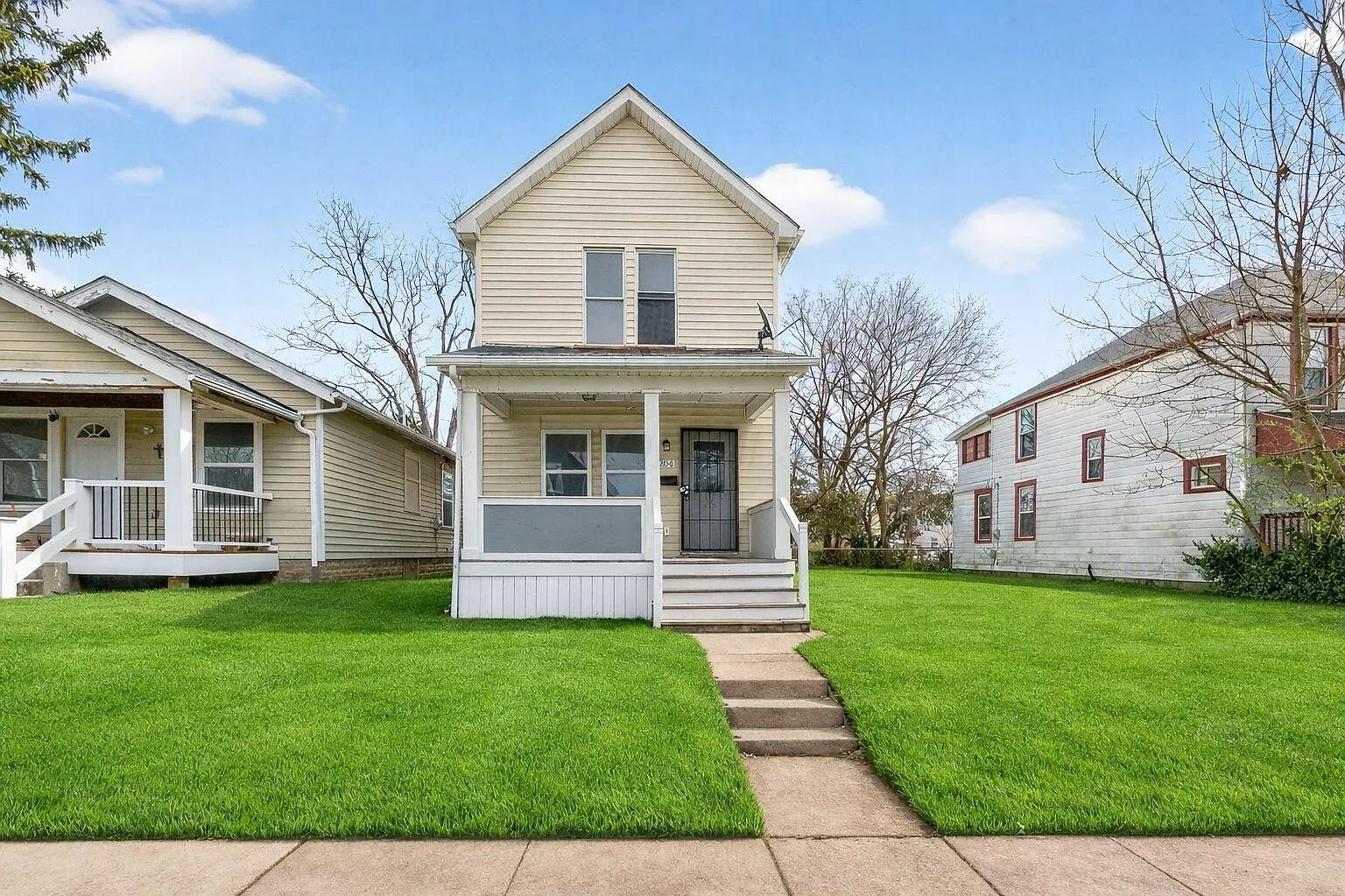 204 S Wheatland Ave photo 1