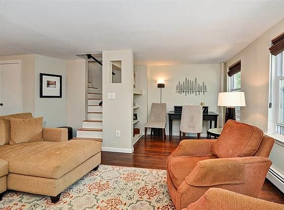 3rd image of 235 7th St #2