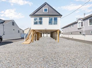 339 E Lakewood Ave, Ocean Gate, NJ 08740