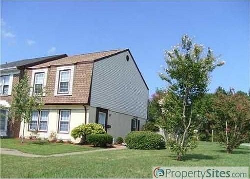 2nd image of 1260 White Birch Ln