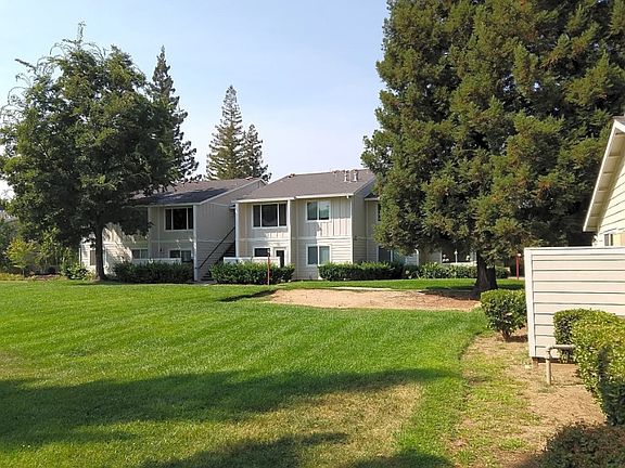 4th image of 200 Ford Ave #2B-1Ba-650Sqft