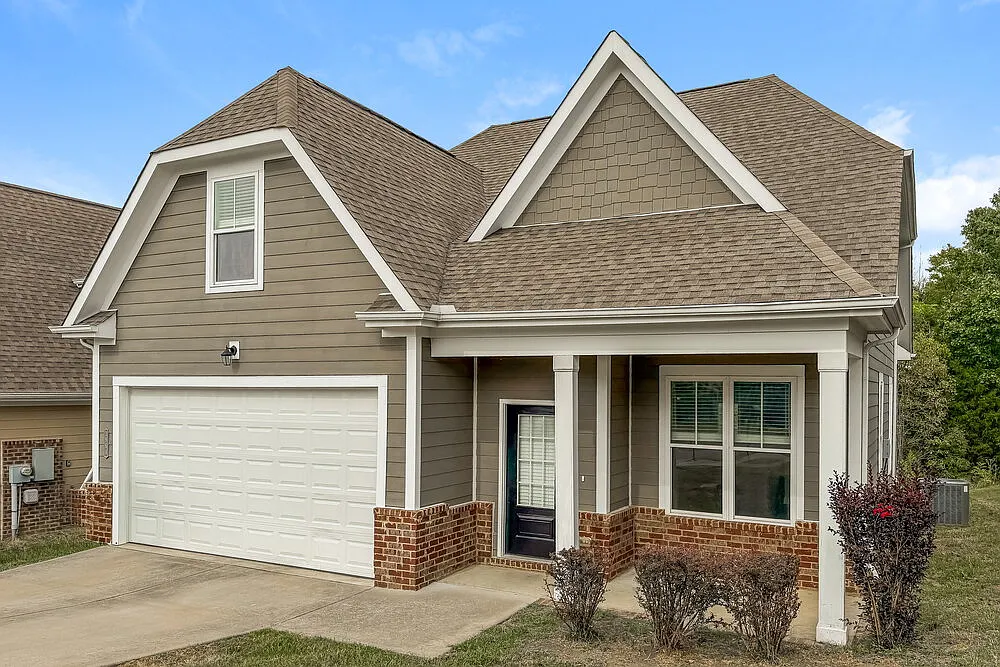 4 bed, 3.5 bath, 2288 sqft, $2,735 — Photo 4