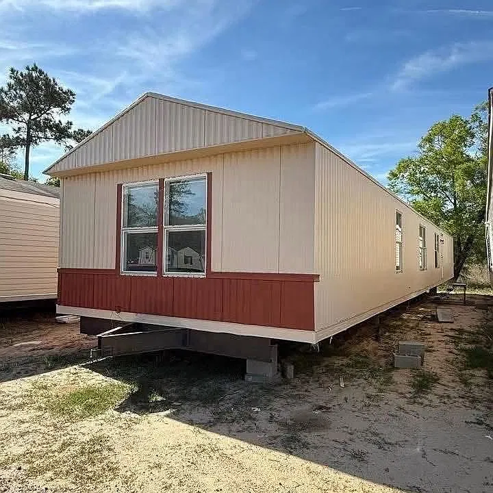 12 Lakeview