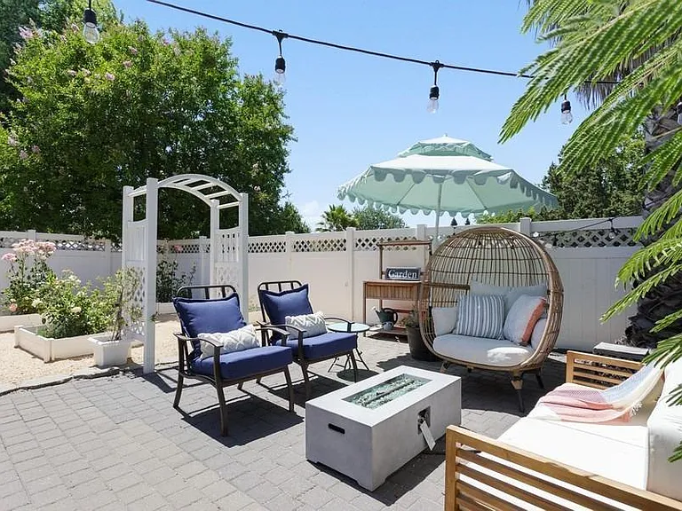 8247 Seeno Ave — Photo 11