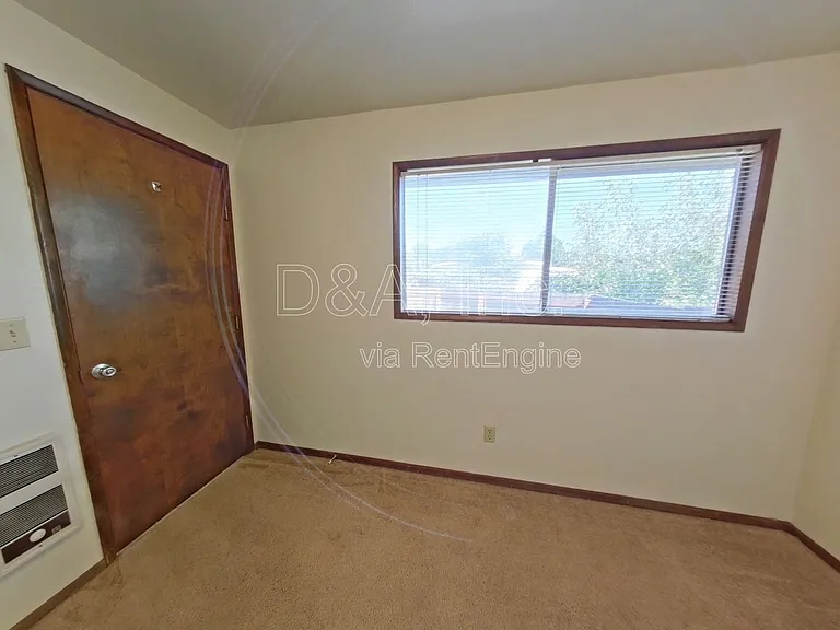 3318 NE Lancaster St #3 — Photo 9