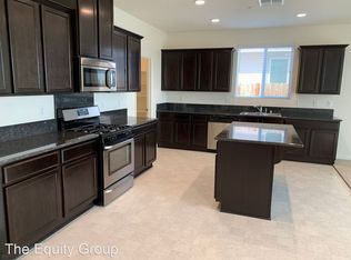 2087 Iacovetti Ave, Tulare, CA 93274