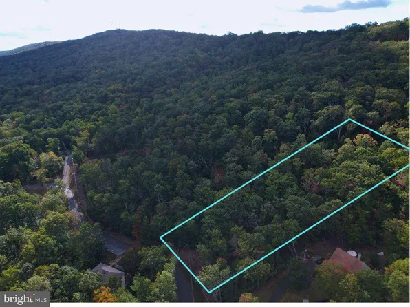 1700 Mercer Rd, Haymarket, VA 20169