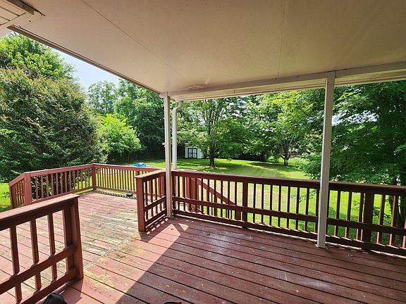 3rd image of 3406 N Henderson Way