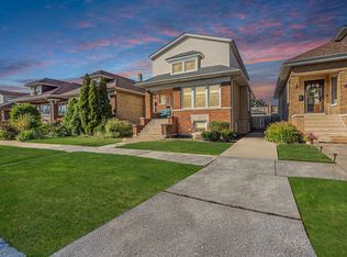 5026 W Fletcher St, Chicago, IL 60641