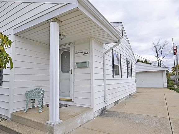 4th image of 1312 Sussex Dr