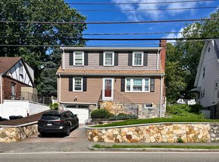 469 Appleton St, Arlington, MA 02476