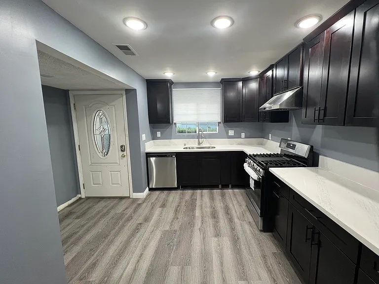 6456 N San Gabriel Blvd — Photo 3