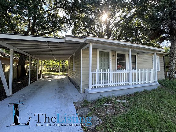 3rd image of 10011 Jasmine Ave