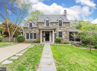 407 Yale Dr, Alexandria, VA 22314