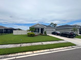 8507 Sunshower Pl, Parrish, FL 34219