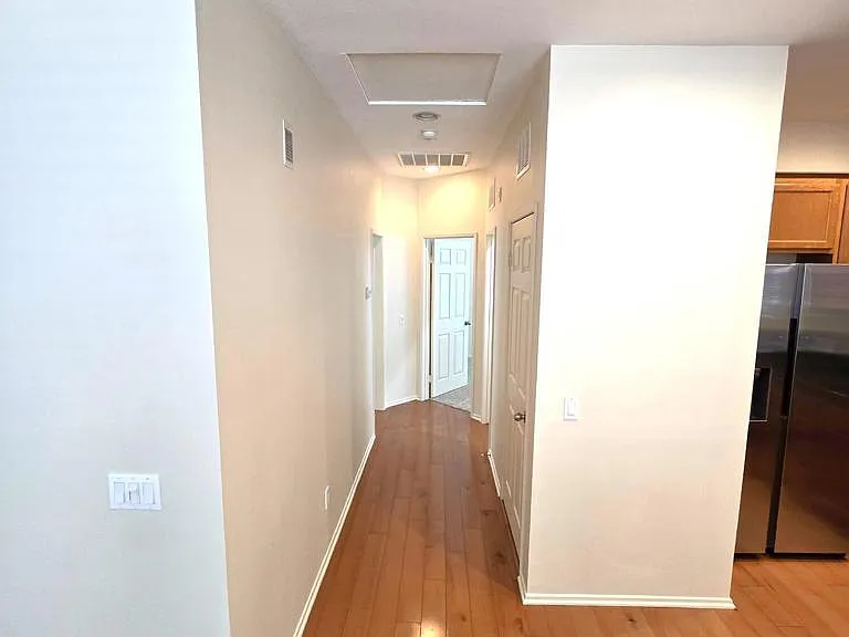 3319 N Ventura Rd — Photo 7