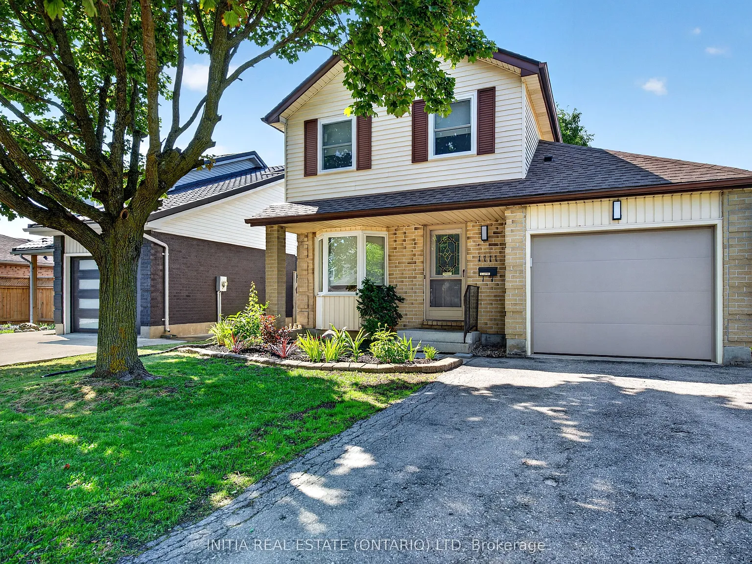 3 bed, $2,600 — Photo 2